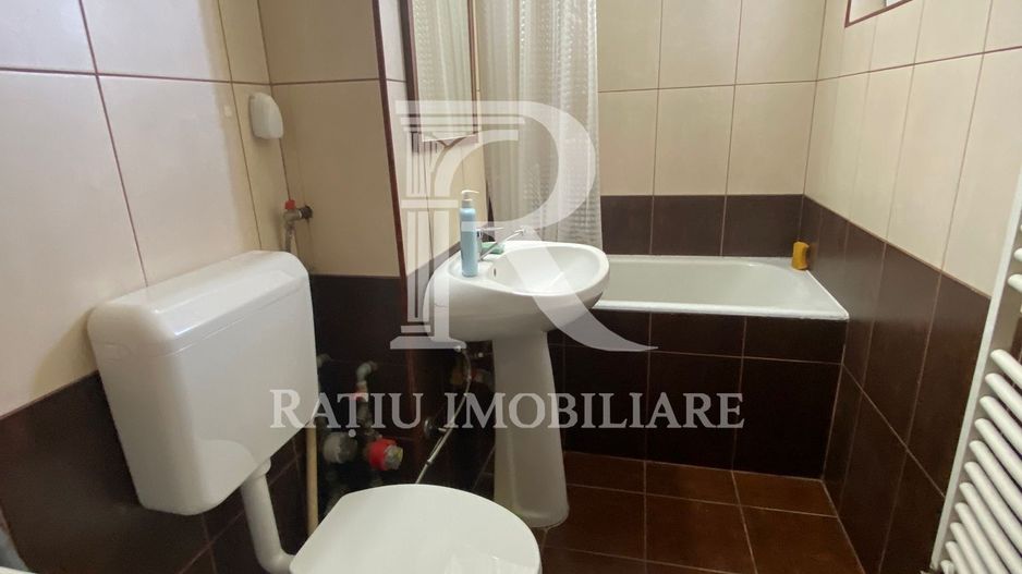 Apartament cu 2 camere | Parcul Traian | Oradea - Poză 2