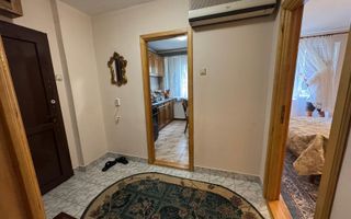 Închiriere Apartament 3 Camere Decomandat – Zonă Ultracentrală - Poză 2
