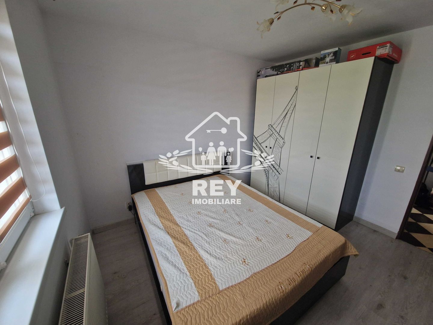 Apartament 3 camere - decomandat, mobilat, etaj 2/4, Cisnadie - Poză 3