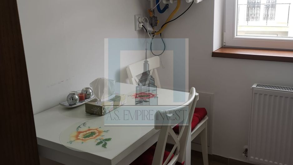 Garsonieră decomandată mobilată/ utilată , zona Tractoru' Coresi - Poză 4