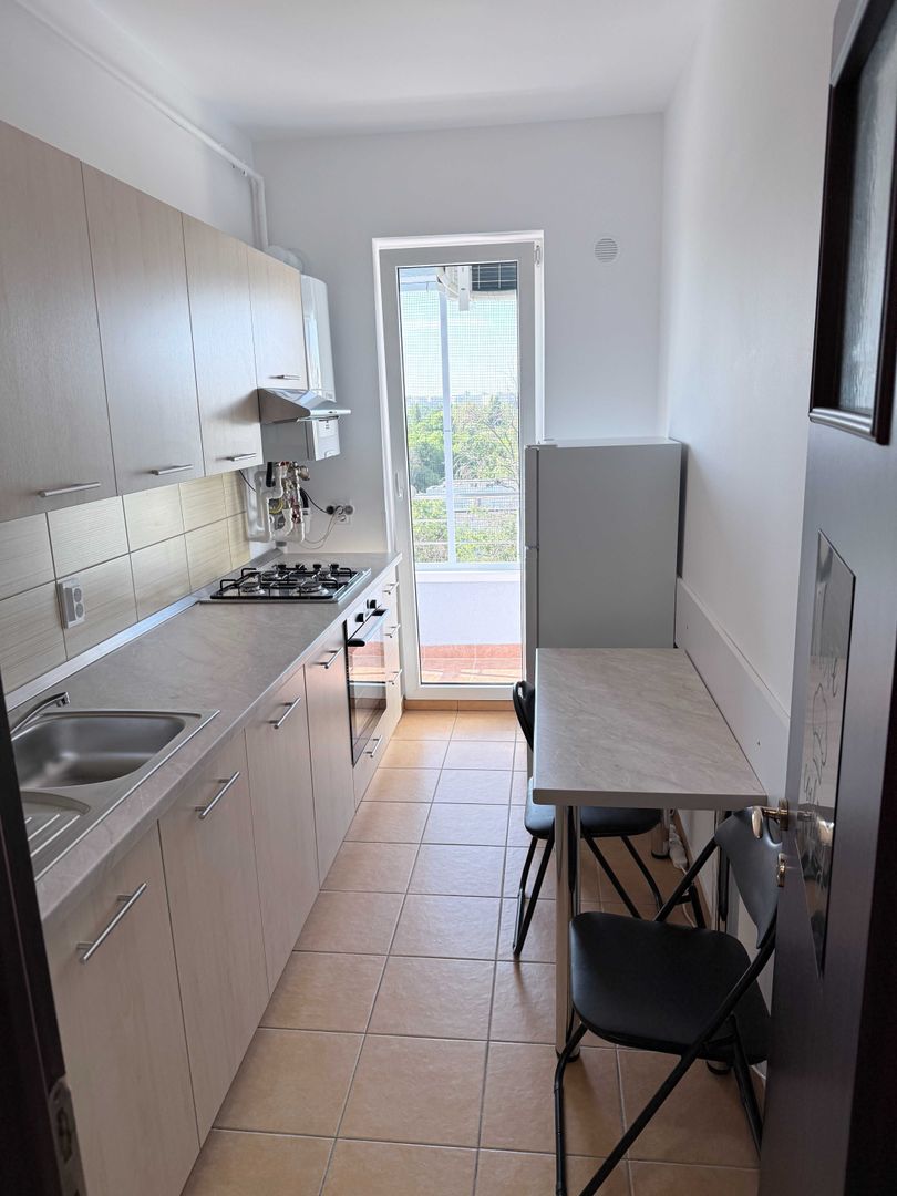 Garsoniera moderna, centrala proprie, balcon, 8 min metrou, Titan - Poză 4