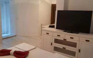 casa individuala parter+etaj inchiriere sau vanzare - Poză 4