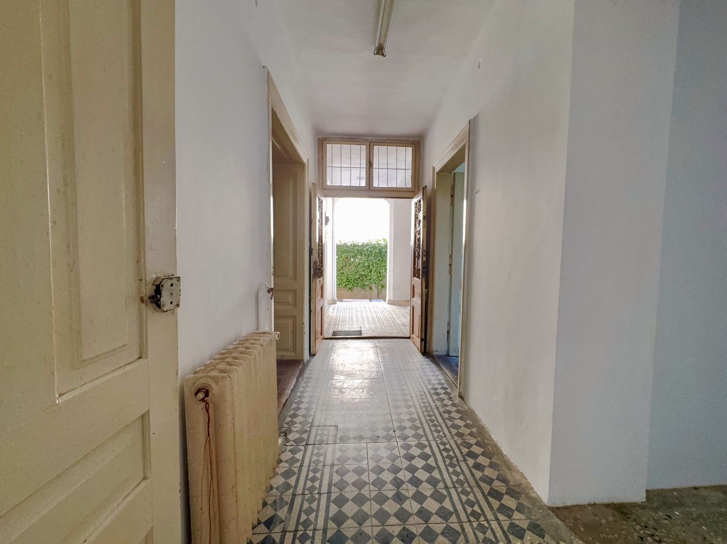 Casă / Vilă cu 6 camere de vânzare în zona Elisabetin - Poză 23