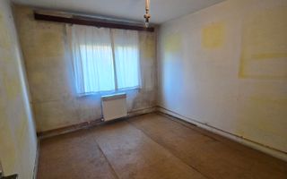 4 decomandate Rovine - Pizza Ibiza - Poză 1