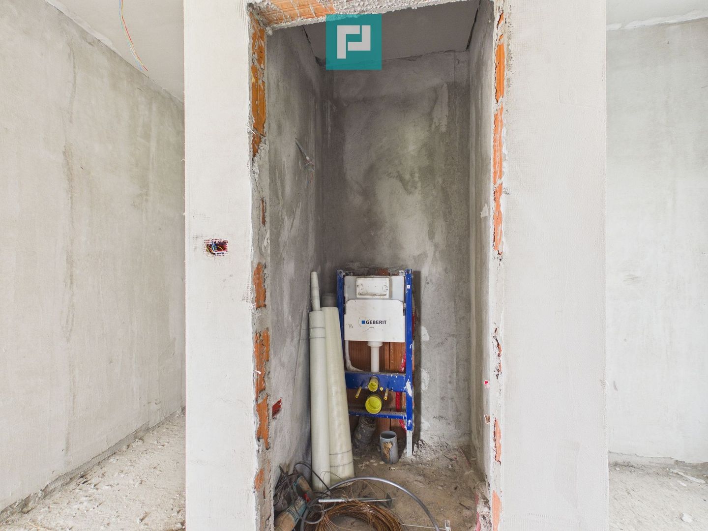 Casa nouă la roșu în Zimandcuz - Poză 11