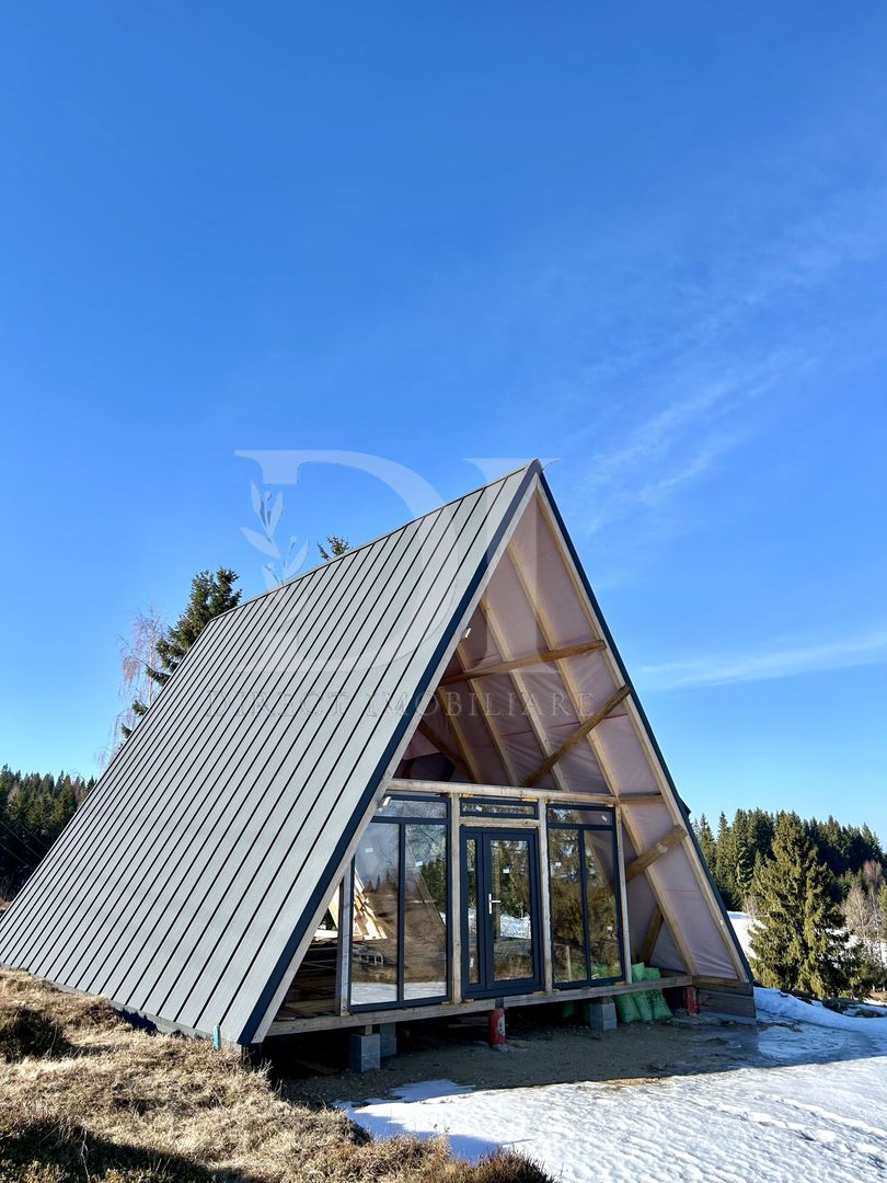 Cabana tip A frame si teren 1000 mp de vanzare / Marisel . Cluj - Poză 1