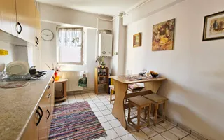Centrul Civic ,str Toamnei apartament 3 camere cf I dec - Poză 11