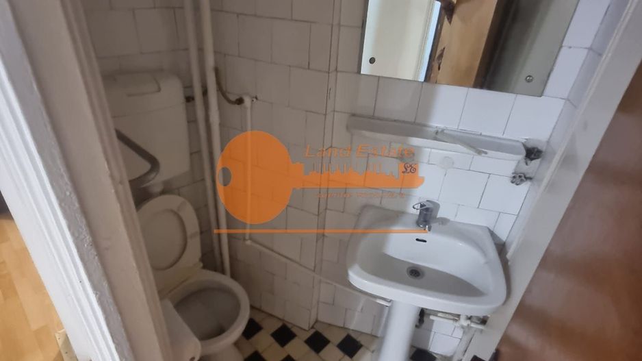 Apartament cu 3 camere in zona Crangasi - Poză 8