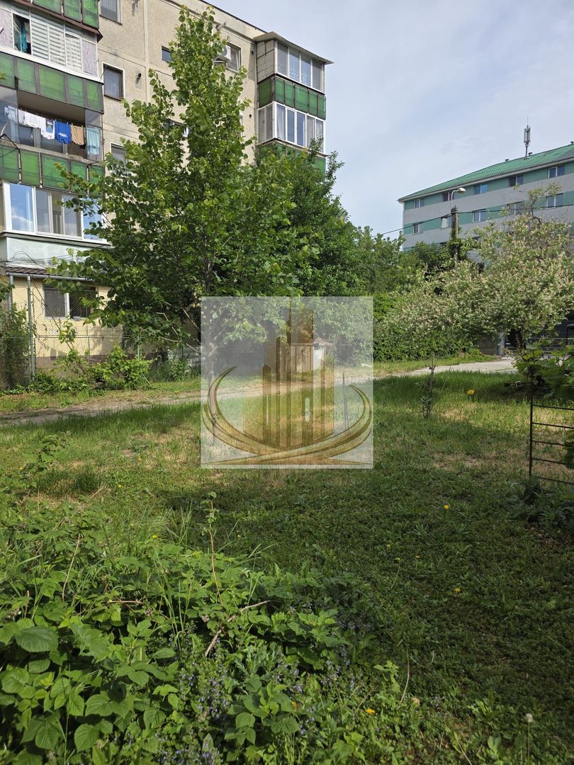 Casa 190mp cu teren 1100mp Lipovei - Poză 4