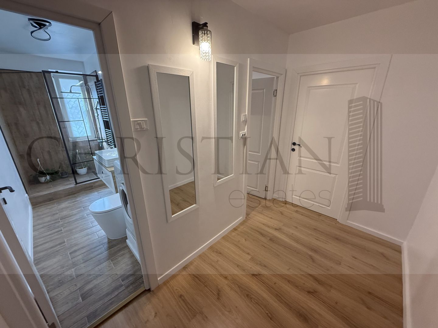 Garsoniera Renovata - Decomandata - Gorjului - Metrou 10 minute - Poză 6