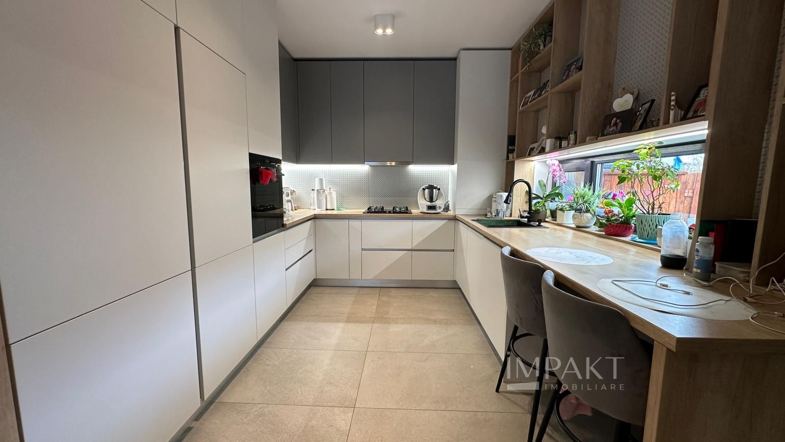 Design Premium | 137 mp | 2 Parcari in Curte | Smart Home | Buna Ziua - Poză 7