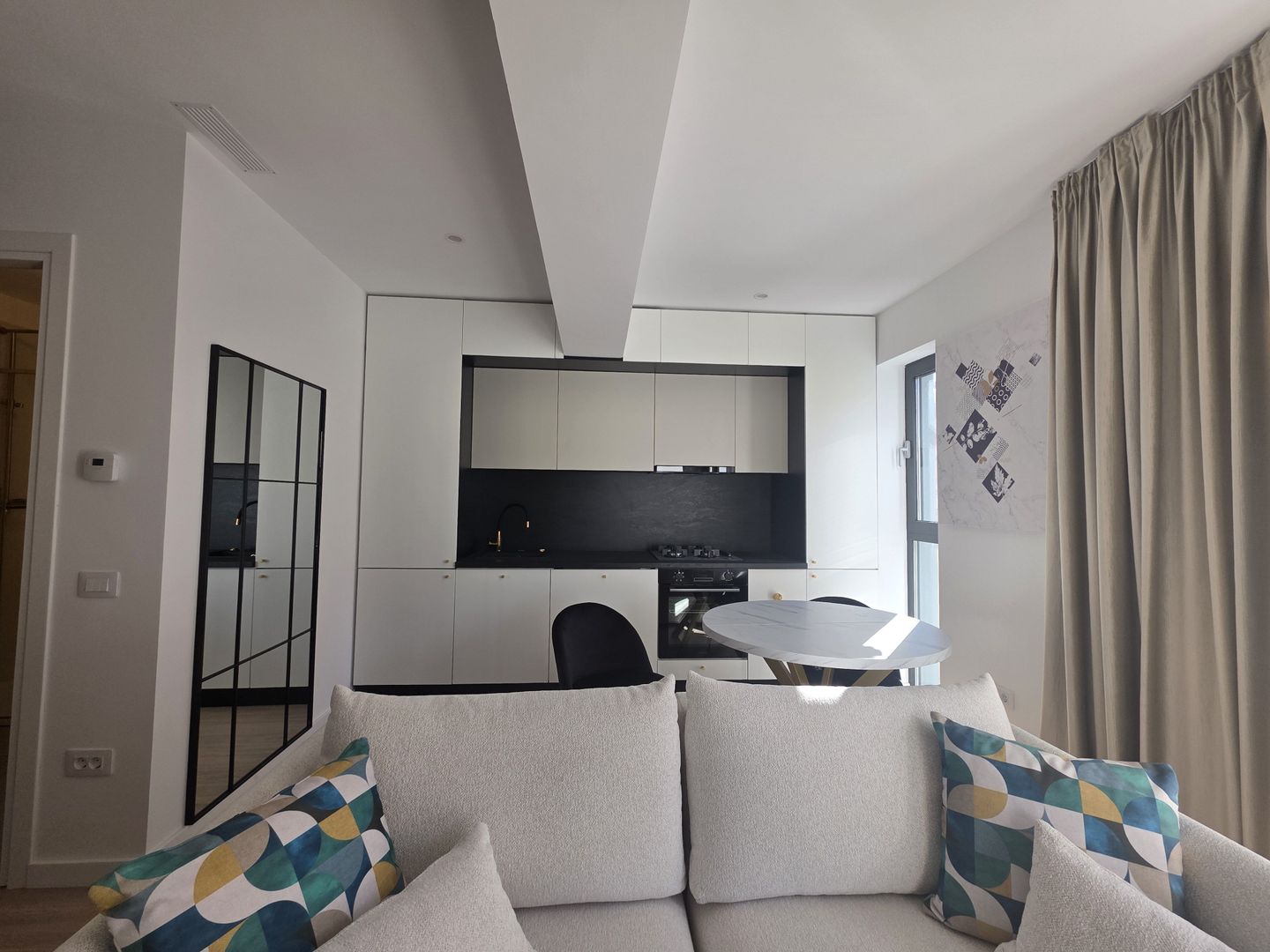 Apartament de inchirat 2 camere Iancu Nicolae British School - Poză 18