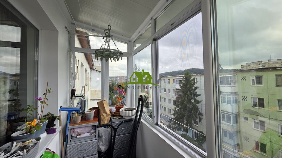 Apartament cu 3 Camere -complet renovat ,Ostroveni Narciselor - Poză 14