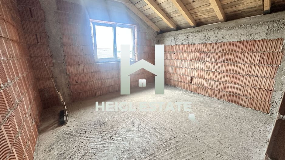 Duplex separat prin camera tehnica,  spre vanzare cu 4 camere - Poză 5