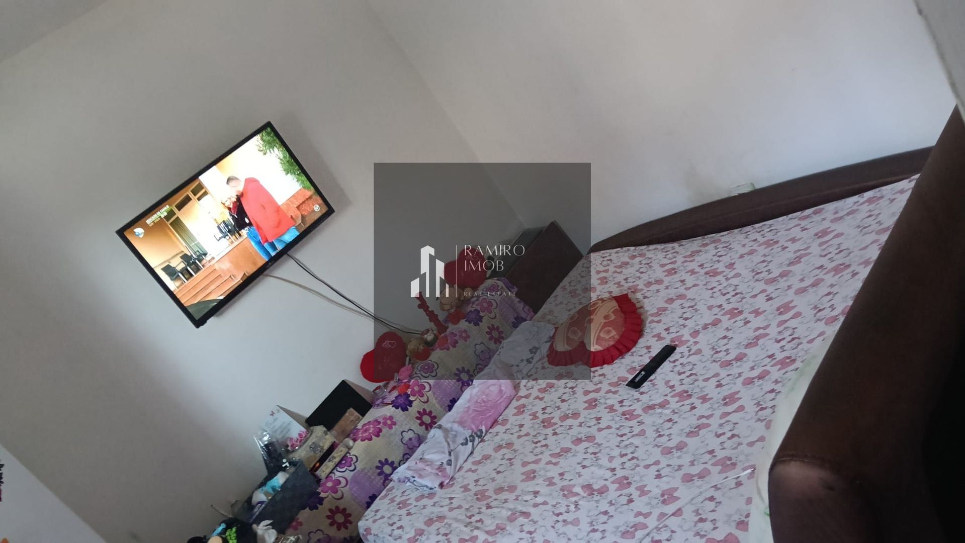 Casa cu curte proprie/ metrou Brancoveanu/Parc Tineretului - Poză 1