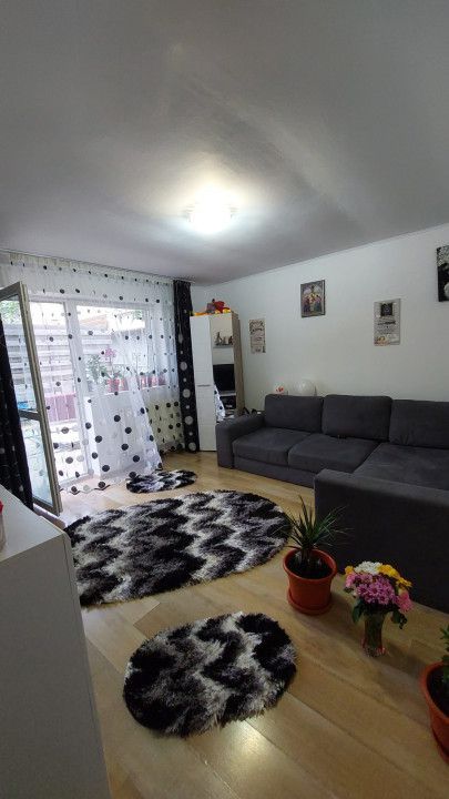 Vanzare apartament 2 camere, bloc nou, mobilat, Stefanesti - Poză 6