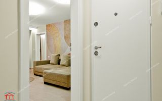 Inchiriere apartament 3 camere decomandat zona centrala - Poză 6