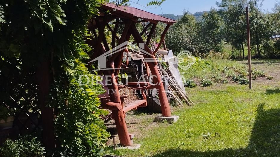 Casă cu teren 21,7 ari în Mitrești – posibilitate achiziție separat - Poză 16