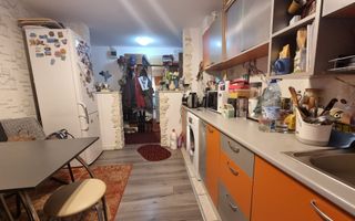 Apartament 2 camere, semidecomandat, parter inalt, Cetate - Poză 4