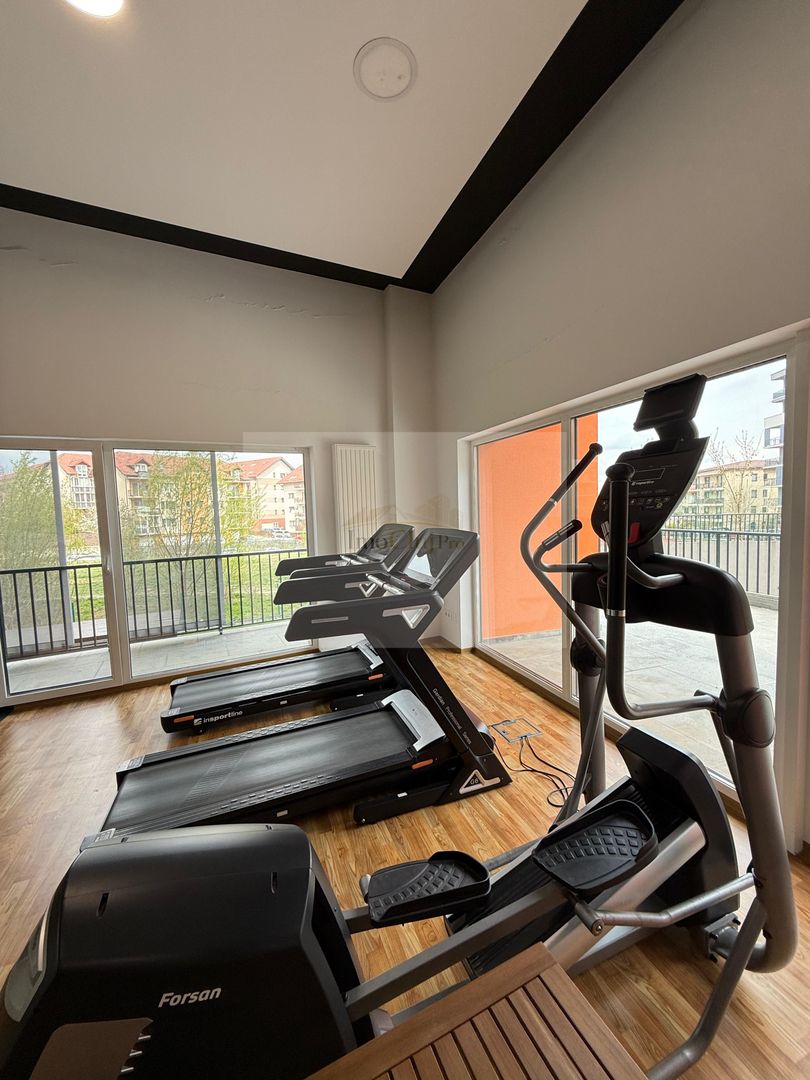 Vânzare apartament 3 camere, 2 băi, parcare, terasă 23 mp, Bună Ziua - Poză 12