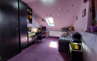 APARTAMENT IN VILA, 4 camere si terasa, Floresti central. - Poză 10