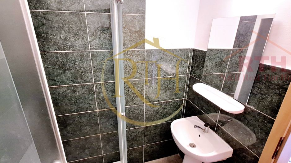 Oferim spre inchiriere garsoniera, loc de parcare, zona Soarelui - Poză 13