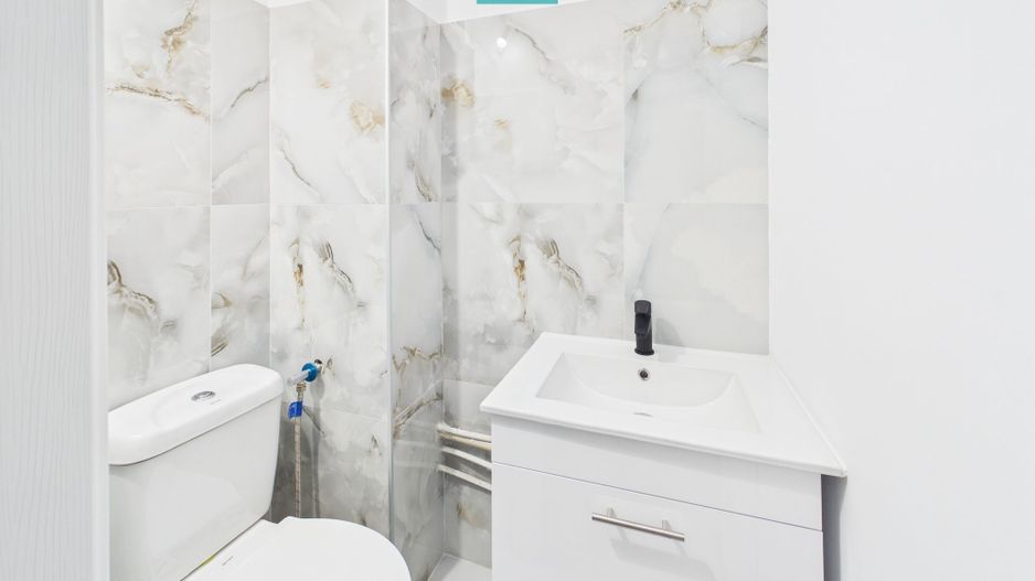 Ap. 4 camere, bloc anvelopat, 2 băi Freidorf - Poză 14