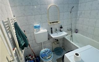 1 camera zona Bucovina 4 ap pe nivel baie cu cada - Poză 9