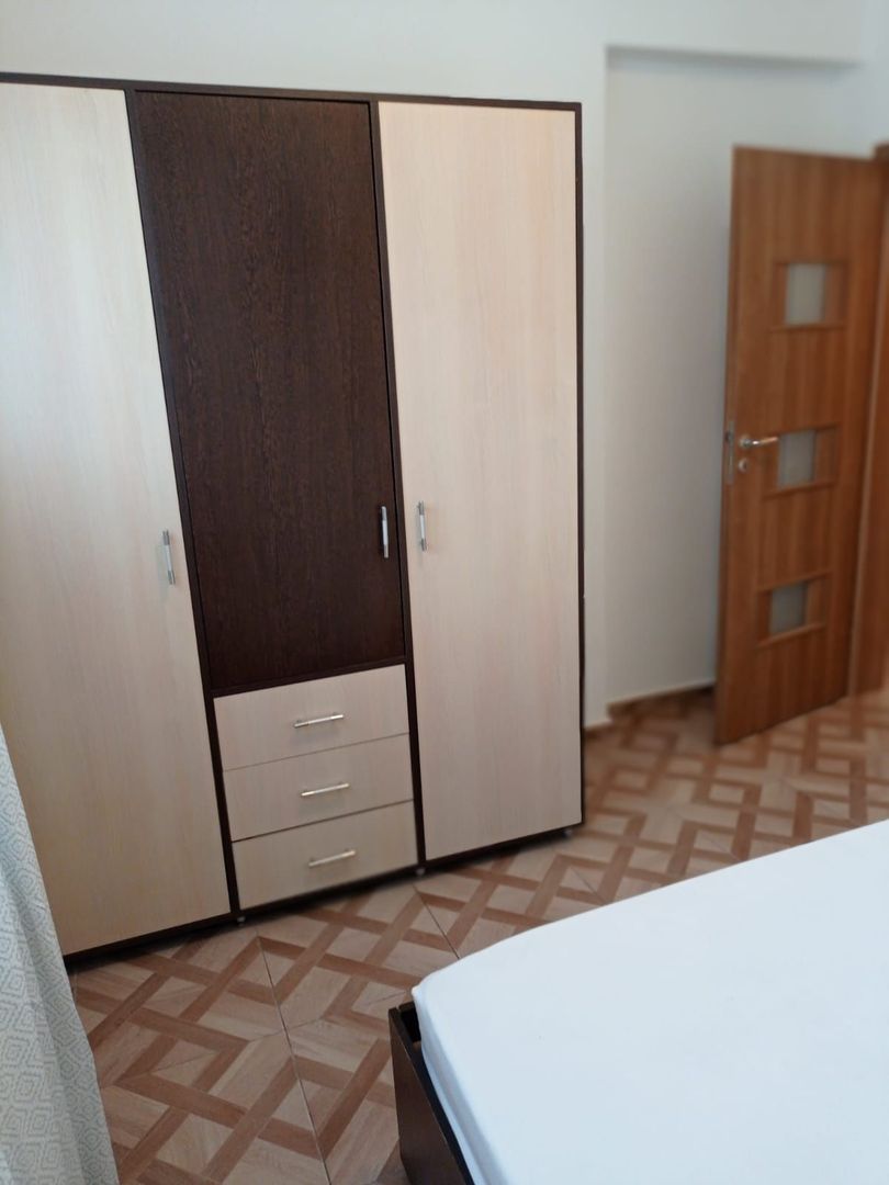 De vânzare ap 2 camere decomandat zona Militari Residence - Poză 4