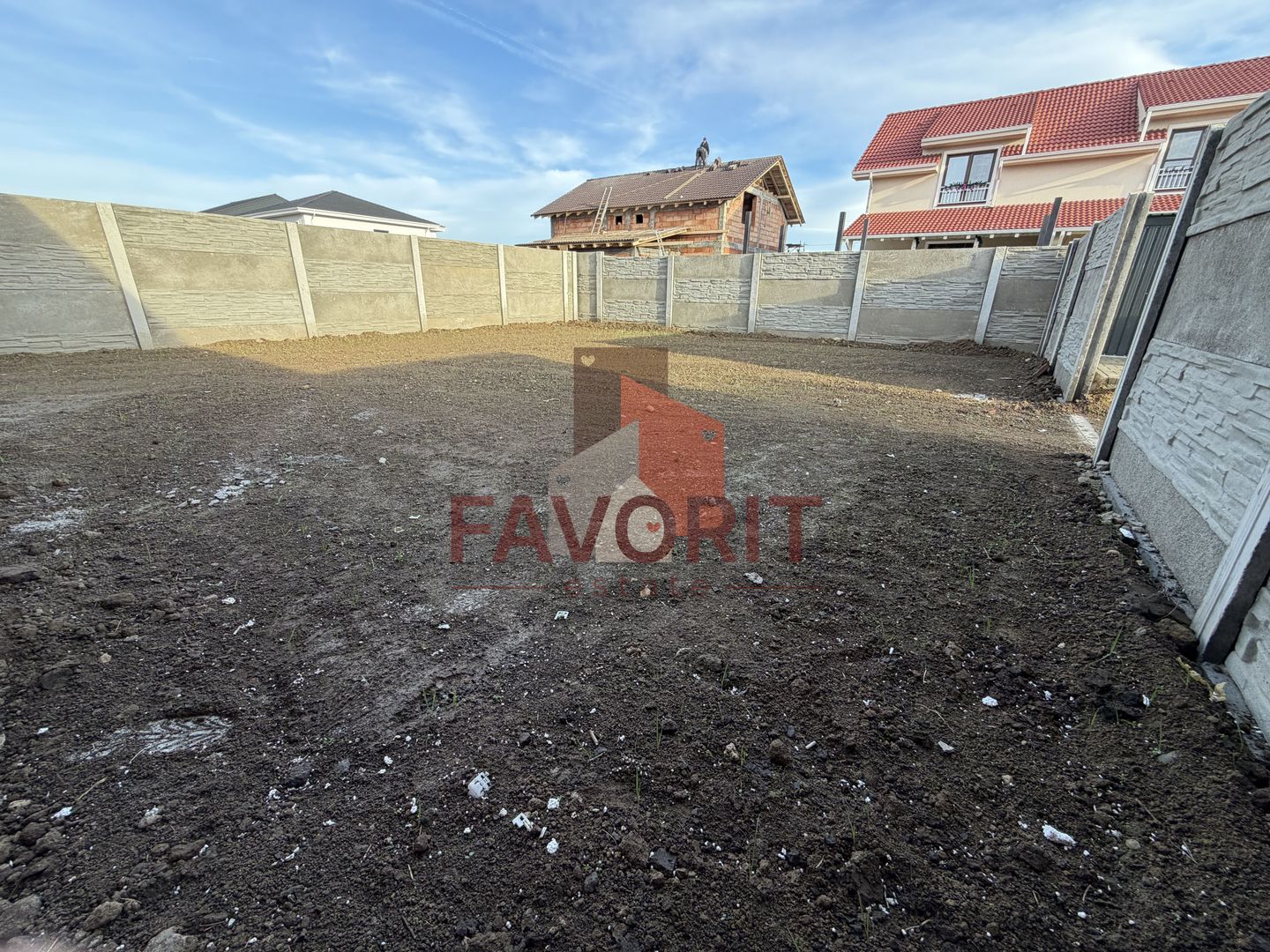 Toate utilitatile. Strada asfaltata. Finisaje la alegere. Comision 0% - Poză 14