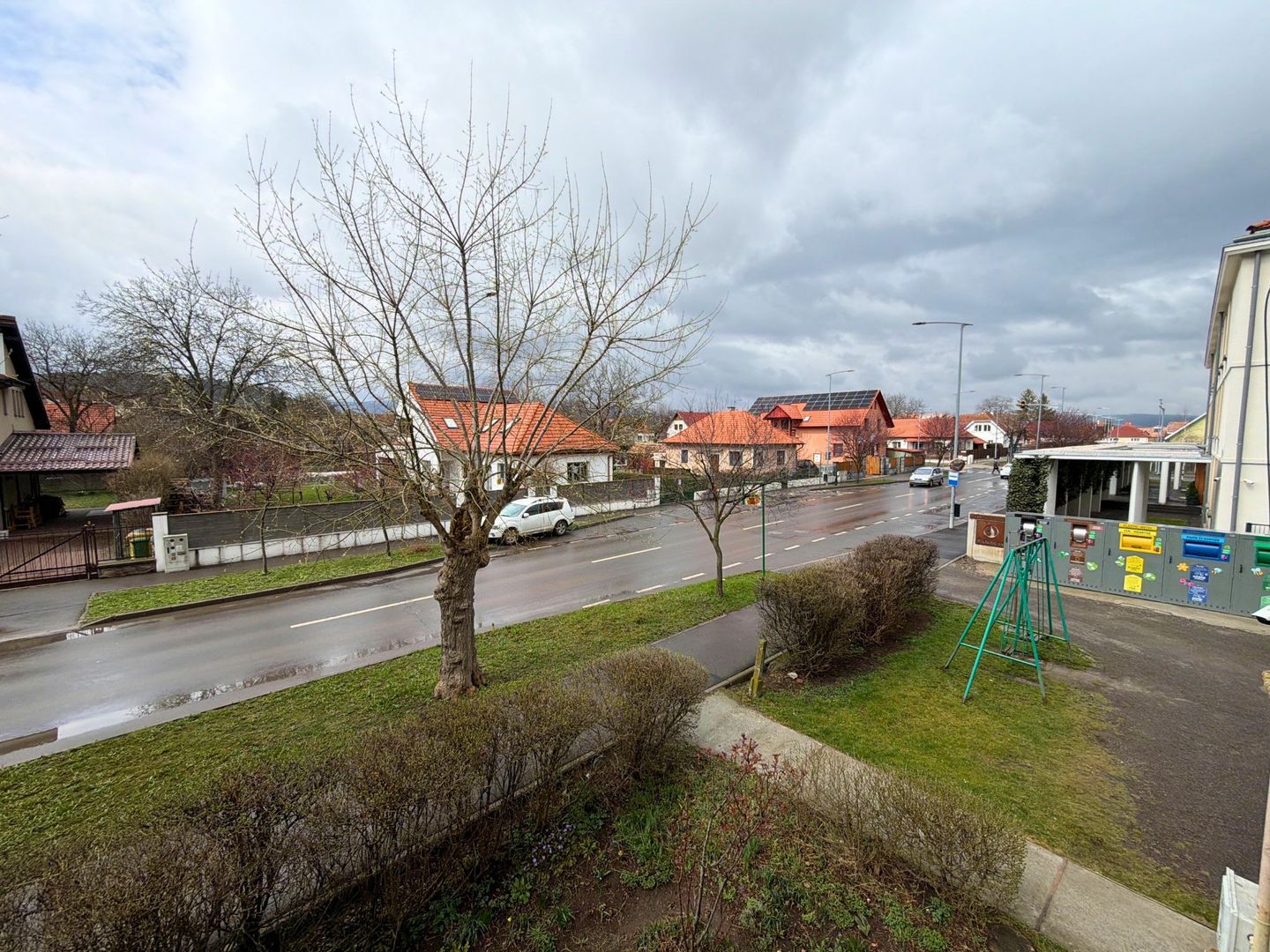 Apartament 2 camere 46 M² + balcon 10 M² cu priveliste Simeria - Poză 10