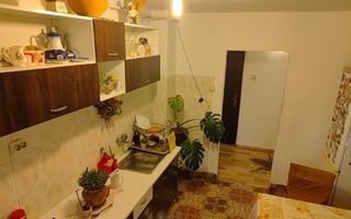 Apartament 5 camere decomandat, 2 băi + 2 balcoane - Poză 4
