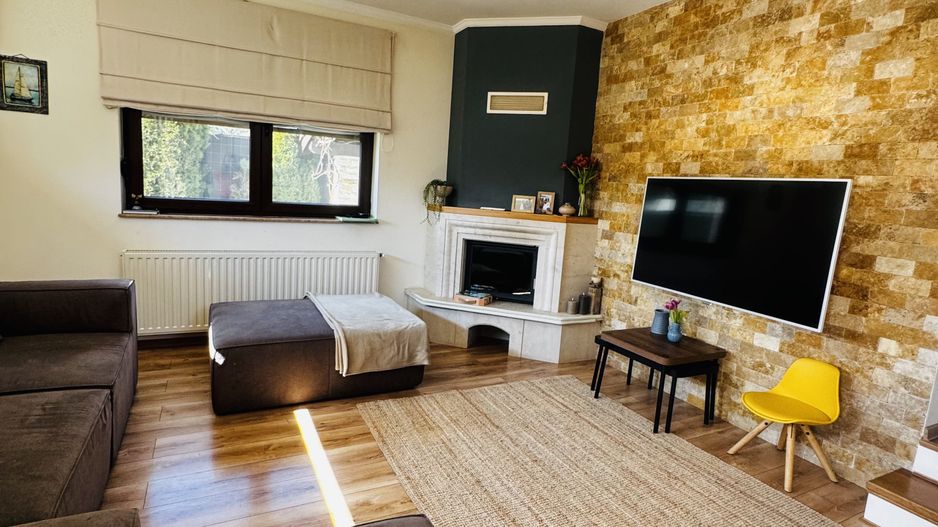 Casa de Vânzare - Poză 3