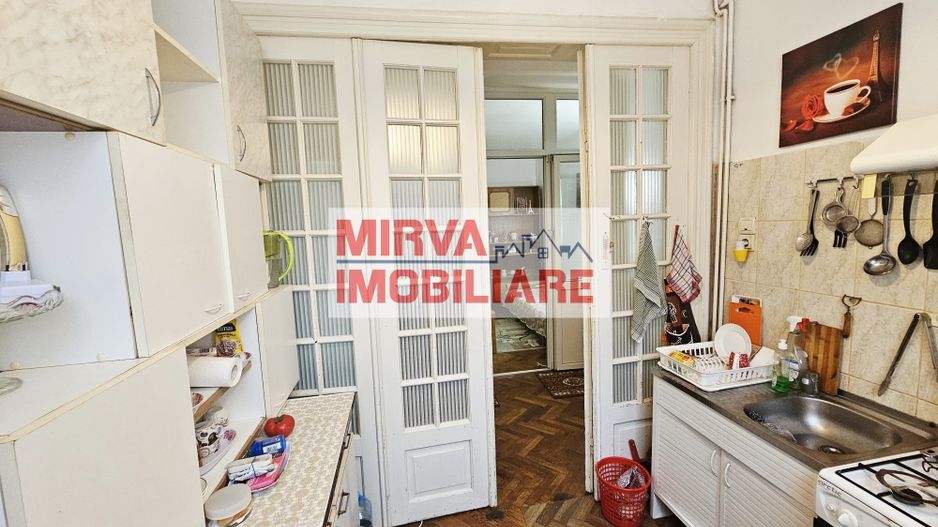 Apartament interbelic cu 4 camere – 63,17 mp utili | Central, Ploiești - Poză 11
