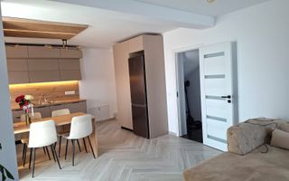 Casa moderna 4 camere 2 bai si curte libera 220 mp pe Calea Cisnadiei - Poză 2