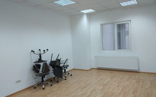 Hala  1370 mp zona C. Sagului - Poză 13