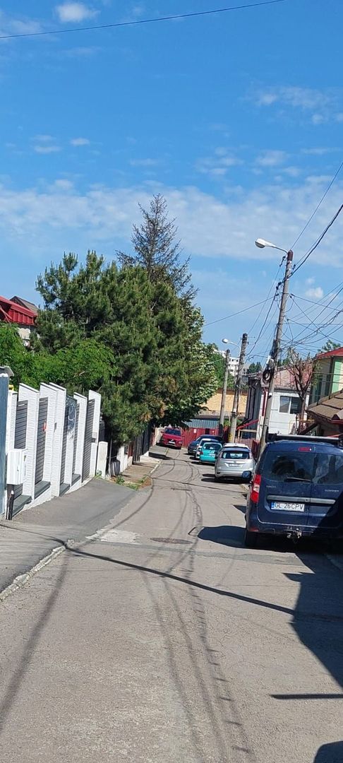 Teren de vanzare 300mp toate utilitatile - Poză 4