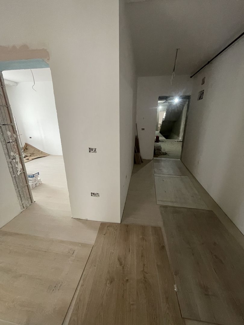 Giroc-Eso | Apartamente decomandate | Gradina proprie | Loc de parcare inclus - Poză 4