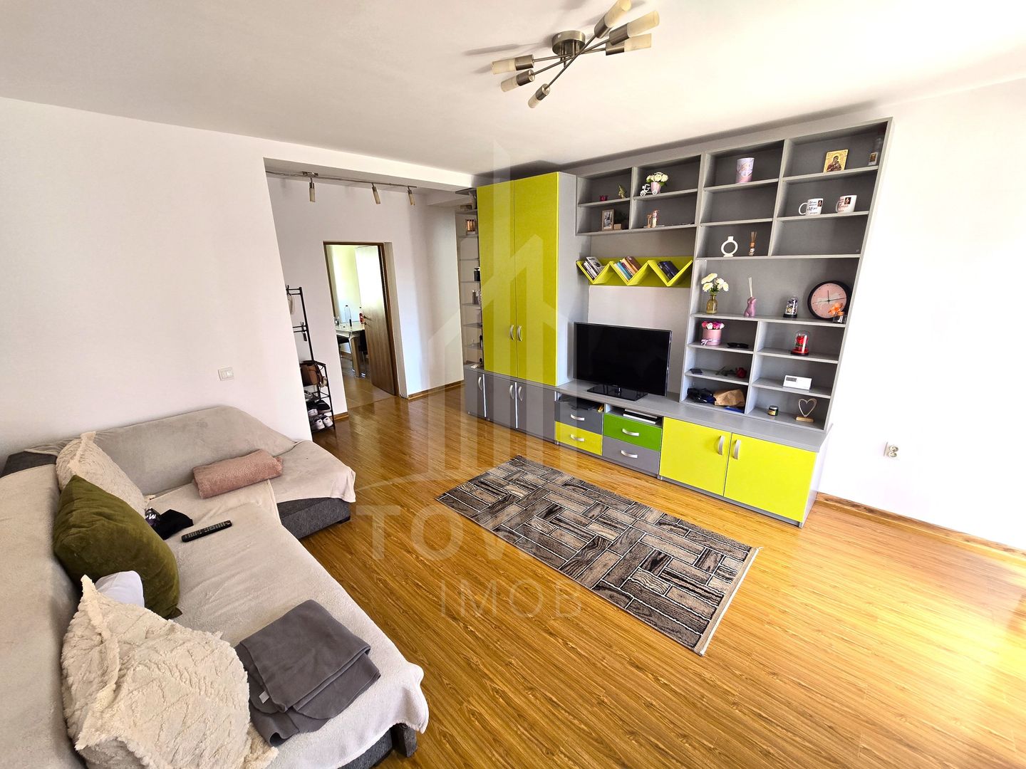 Apartament 3 camere decomandate etaj 1 Zona Selimbar - Poză 6