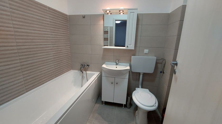 Apartament cu doua camere, Aparatorii Patriei,90.000€ - Poză 5