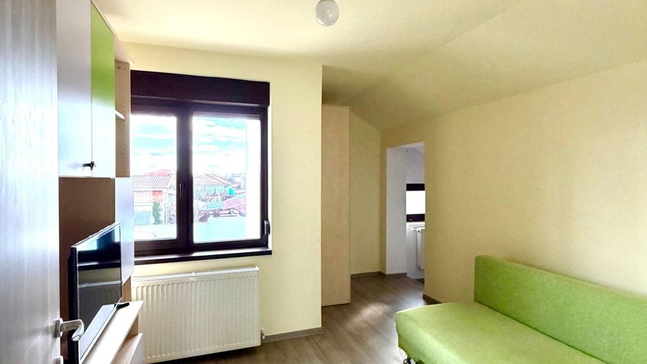 1100 e/ mp - Casa individuala  - 700 mp teren - la asfalt - Sacalaz - Poză 18
