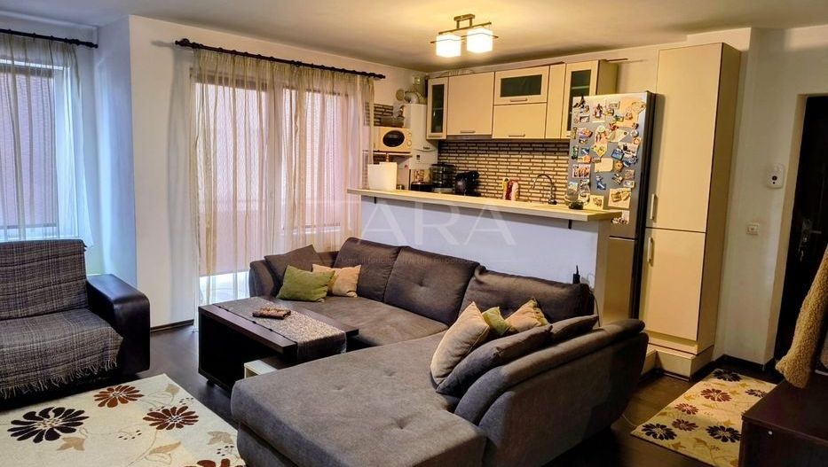 Apartament cu 3 camere, mobilat și utilat – zona Terra, Florești. - Poză 1