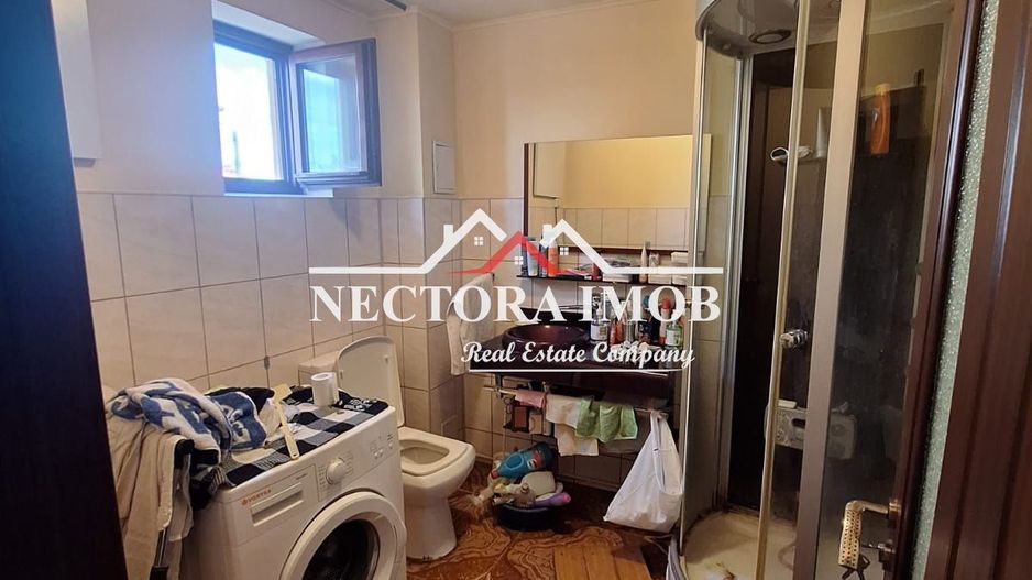 NECTORA IMOB-CASA mare 5 camere, 3 bai, pod, demisol pentru birouri - Poză 11