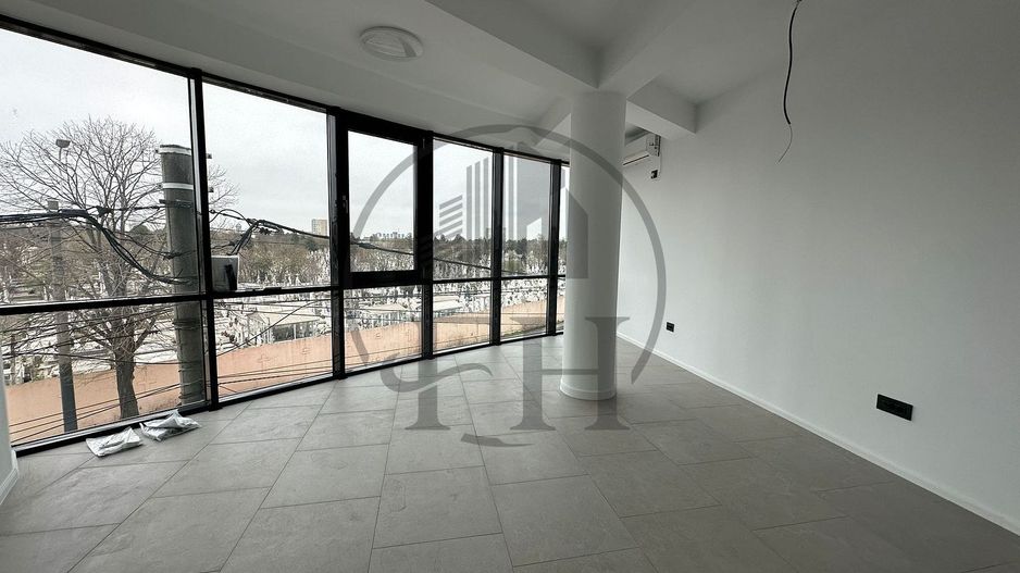 Spațiu de birouri cu o cameră de închiriat în Casa de Cultura, Constanta - Poză 6