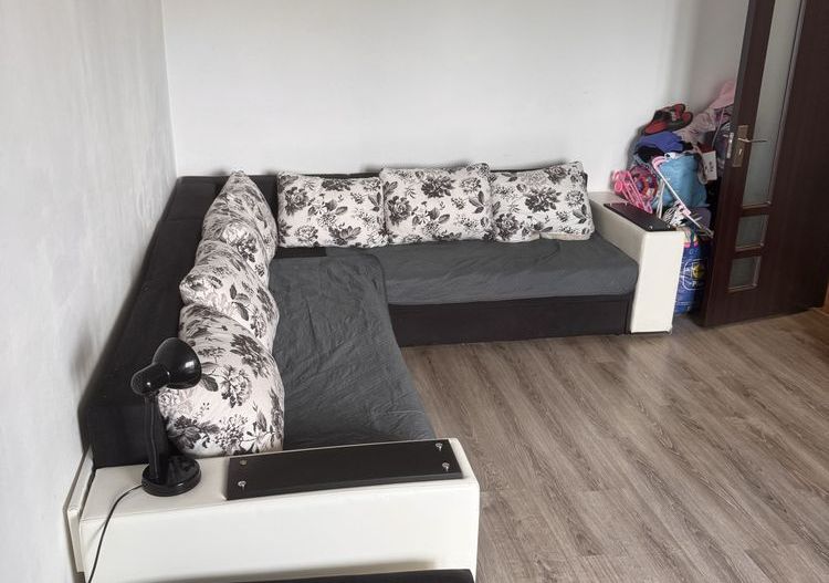 Apartament 3 camere + loc de parcare, zona Lujerului - Poză 1