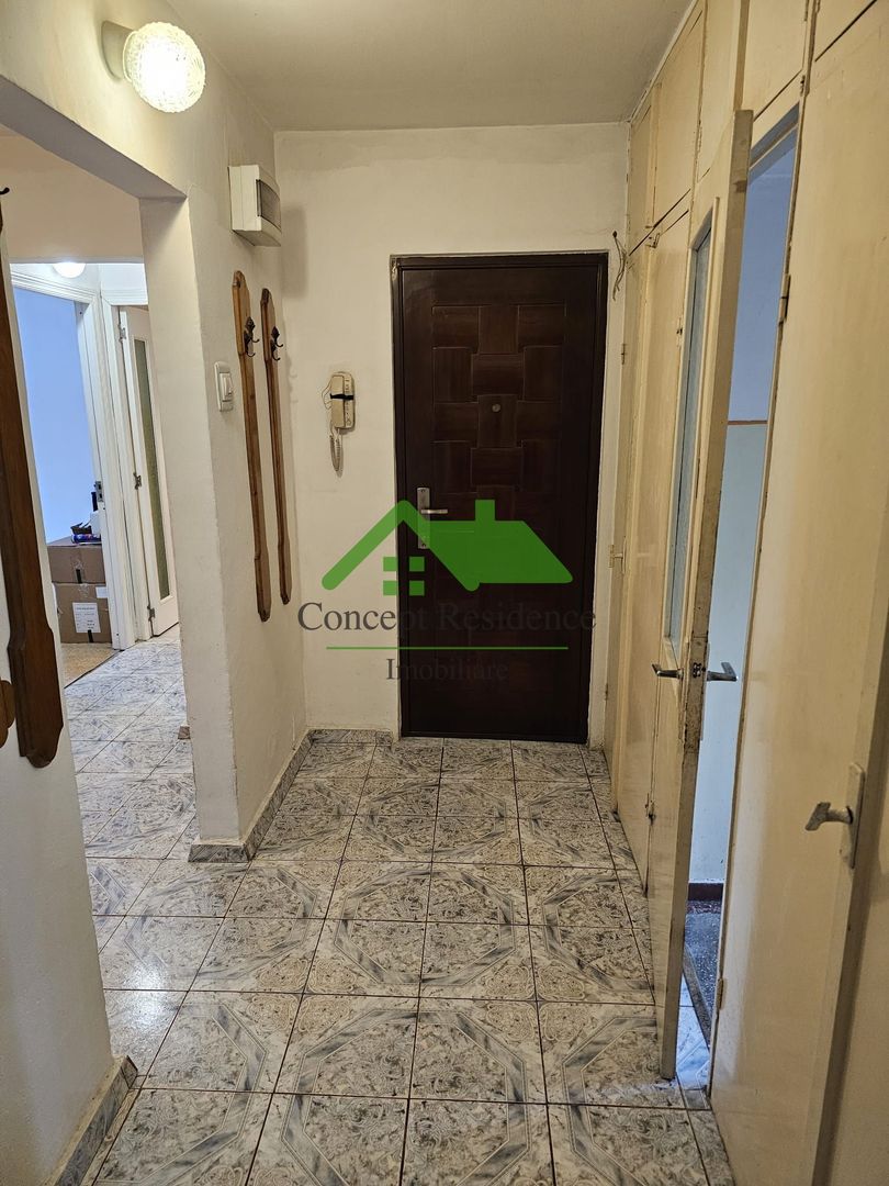 Apartament 4 camere, etaj 1, garaj – Str. Victoriei zona sc. nr. 4 - Poză 10