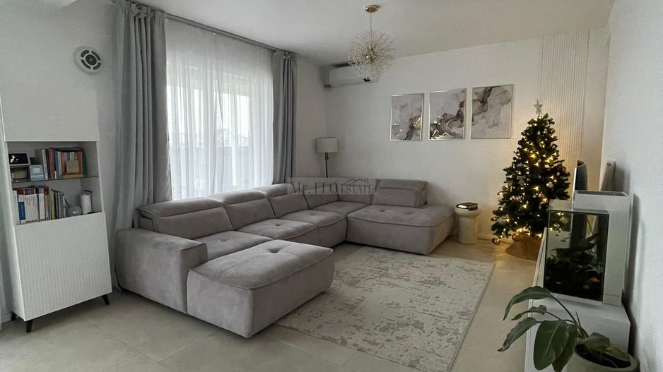 Casă duplex SMART de vânzare – complet mobilată - Cartier Europa - Poză 13