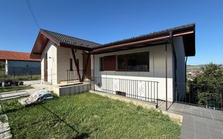 Casa individuala de inchiriat, 240 mp, teren 300 mp, zona Sannicoara - Poză 19