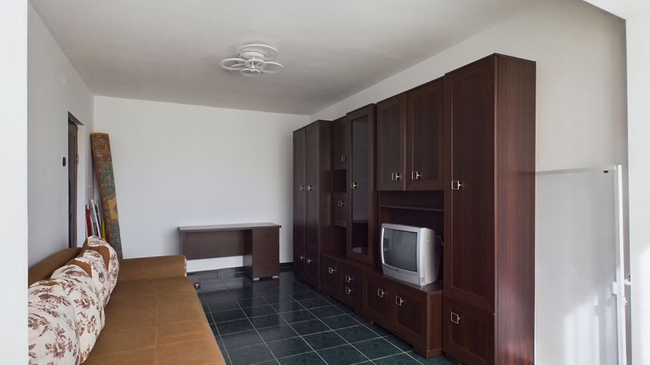 Apartament cu 3 camere în Vlaicu de închiriat - Poză 13