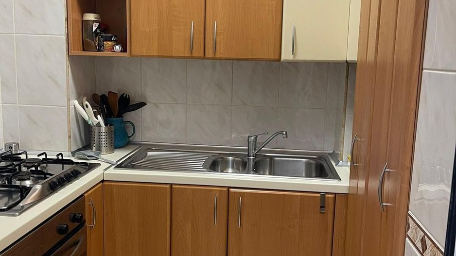 Închiriez apartament 3 camere, modern, spațios, Piața Alba Iulia , AC - Poză 6